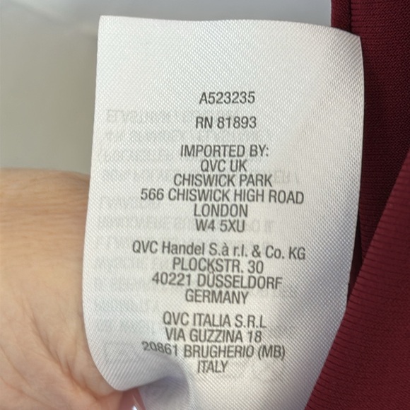 DENNIS BASSO Italia Knit Reversibile Tank Top Black Solid Maroon - Picture 13 of 13